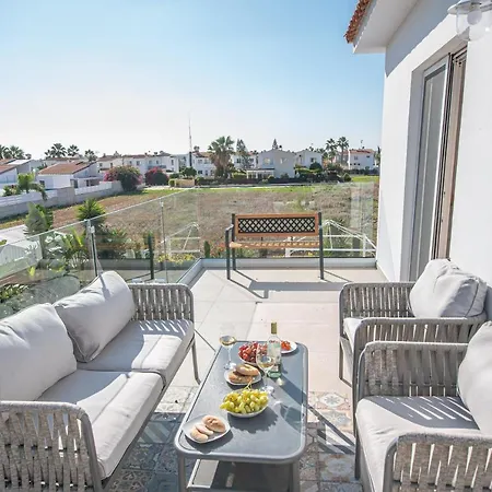 Marina Vibes 4 Bedroom * Sotira (Famagusta)