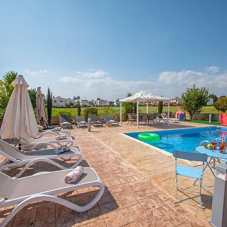 Marina Vibes 4 Bedroom * Sotira (Famagusta)
